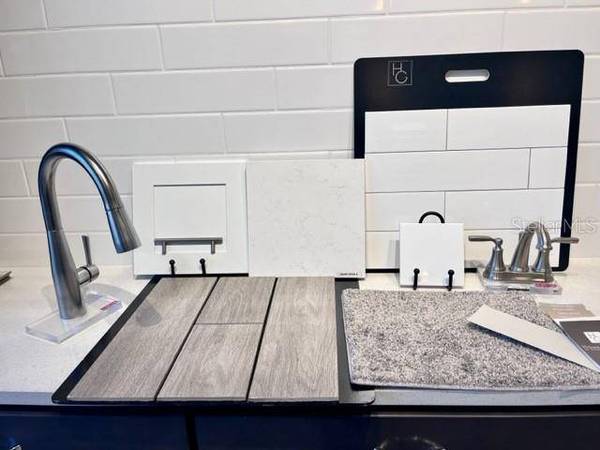 858 BALLANTYNE DR, Lake Wales, FL 33898