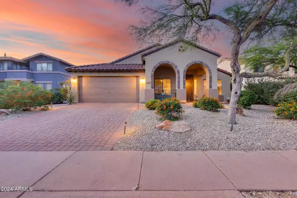 3014 W DONATELLO Drive, Phoenix, AZ 85086