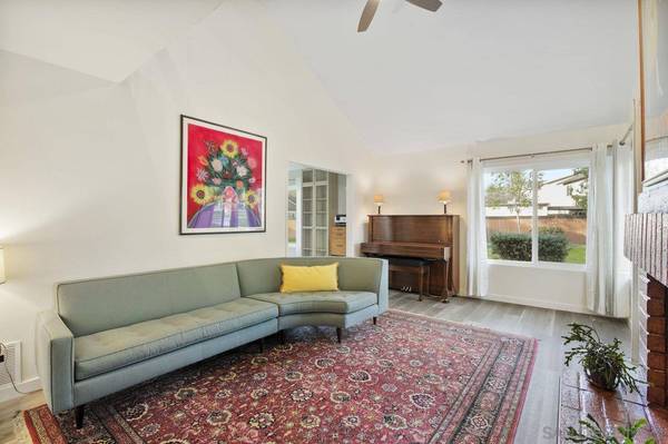 5053 Abuela Dr, San Diego, CA 92124