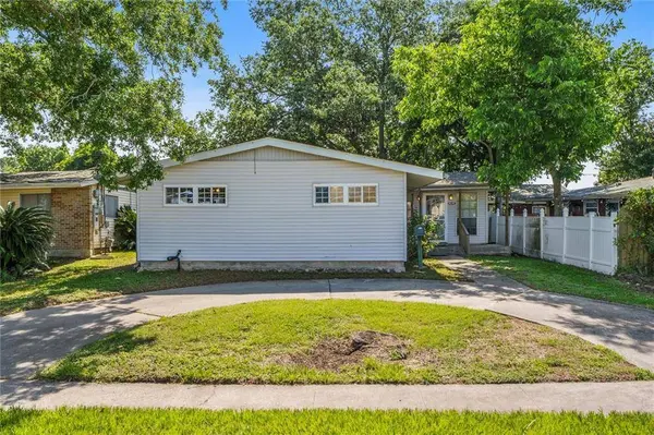 3702 COLORADO AVE, Kenner, LA 70065