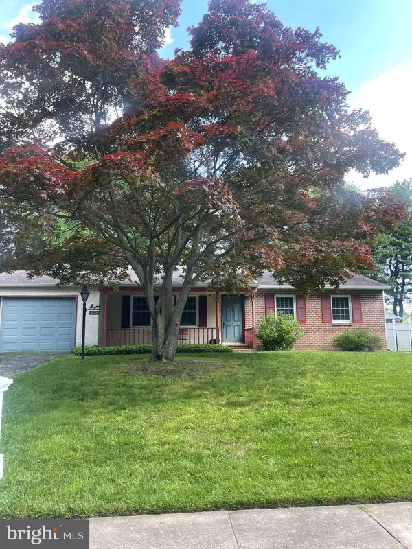 75 HIDDEN WOODS LN, Warminster, PA 18974