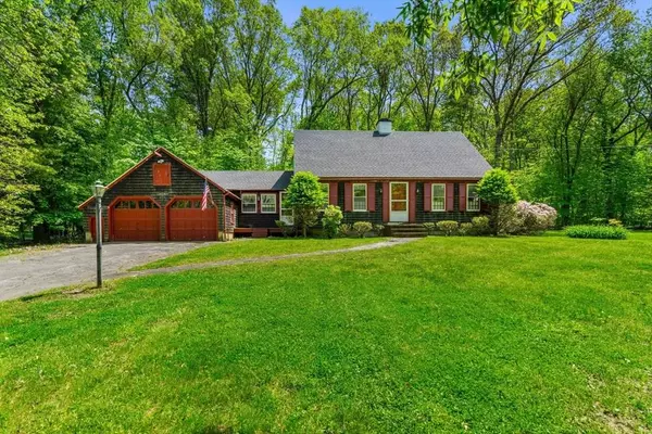 237 Winter St, North Andover, MA 01845