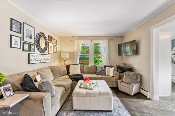 310 PROSPECT AVE, West Grove, PA 19390