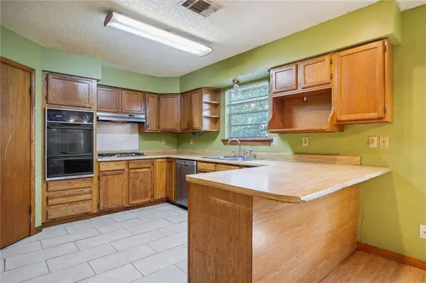 3702 COLORADO AVE, Kenner, LA 70065