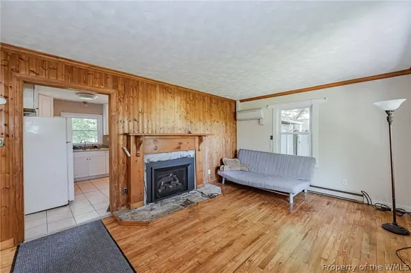 1265 Moorefield RD, West Point, VA 23181