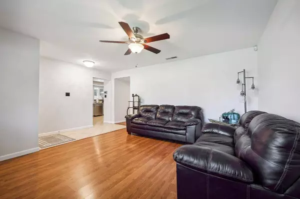 7828 Pomeroy WAY, Citrus Heights, CA 95610