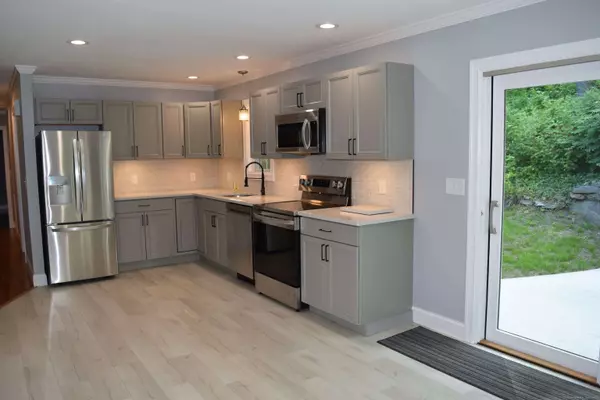 142 Silver Hill Road, Ansonia, CT 06401