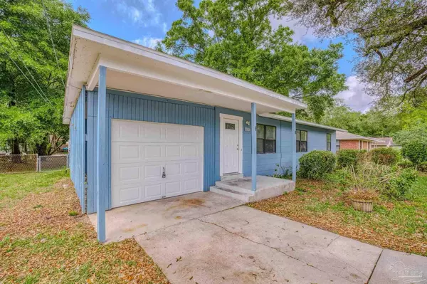 4520 Creighton Rd, Pensacola, FL 32504