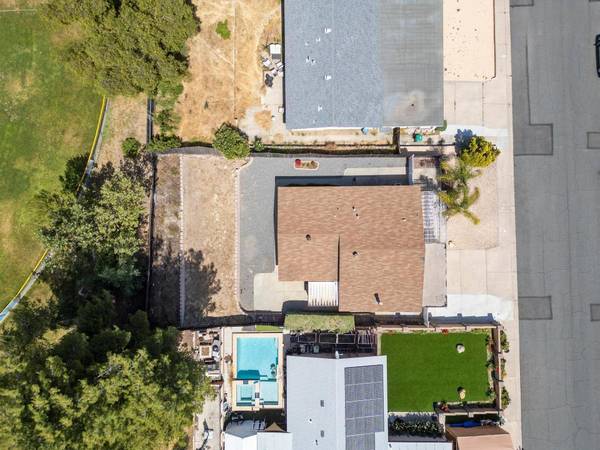 8326 Rumson Dr, Santee, CA 92071