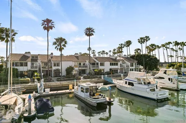 10 Kingston Court, Coronado, CA 92118