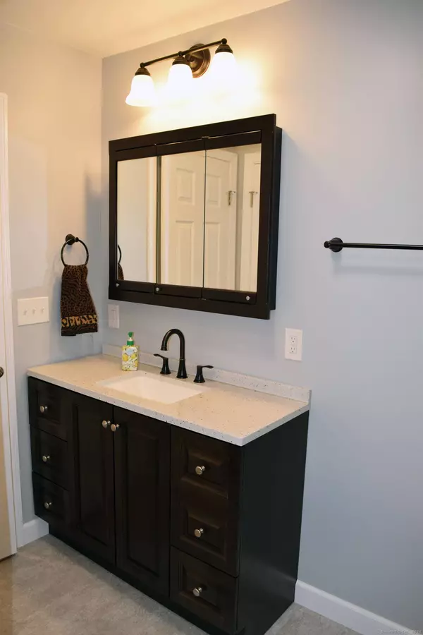 142 Silver Hill Road, Ansonia, CT 06401