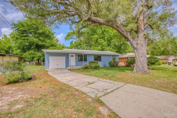 4520 Creighton Rd, Pensacola, FL 32504