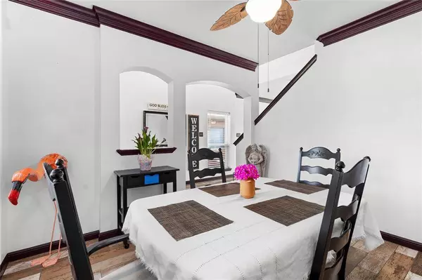 5912 Ash Flat Drive, Fort Worth, TX 76131