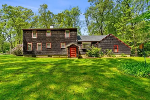 237 Winter St, North Andover, MA 01845