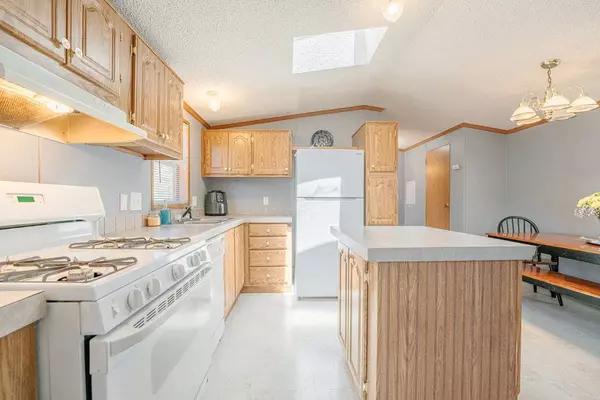 1712 Dixie HWY #14, Crete, IL 60417