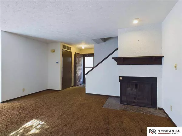 4813 N 109th Street, Omaha, NE 68164