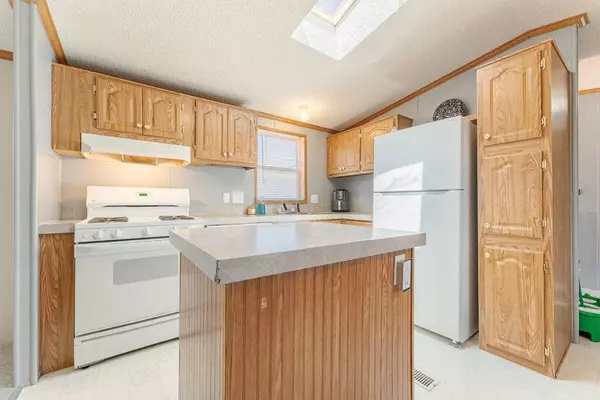 1712 Dixie HWY #14, Crete, IL 60417