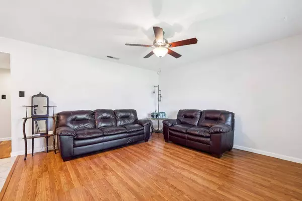 7828 Pomeroy WAY, Citrus Heights, CA 95610