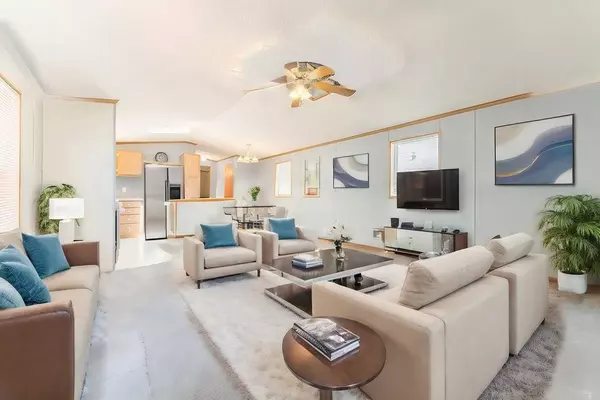 1712 Dixie HWY #14, Crete, IL 60417