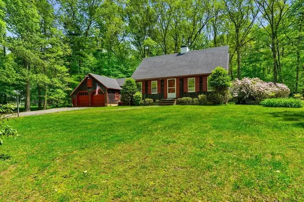 237 Winter St, North Andover, MA 01845