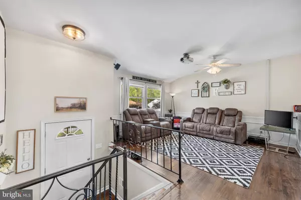 211 CALIFORNIA TRL, Browns Mills, NJ 08015