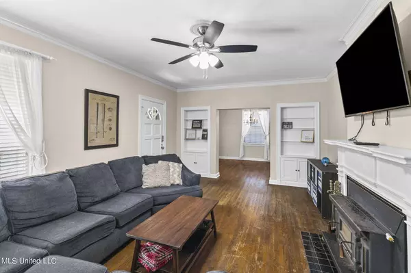 105 Pinehaven Drive, Jackson, MS 39202