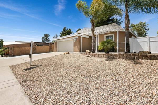 8326 Rumson Dr, Santee, CA 92071