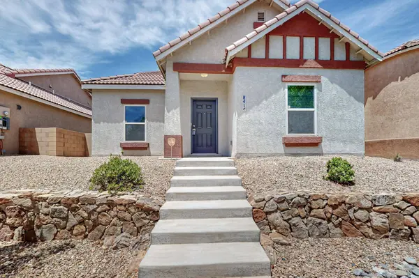 841 Palo Duro DR, Bernalillo, NM 87004