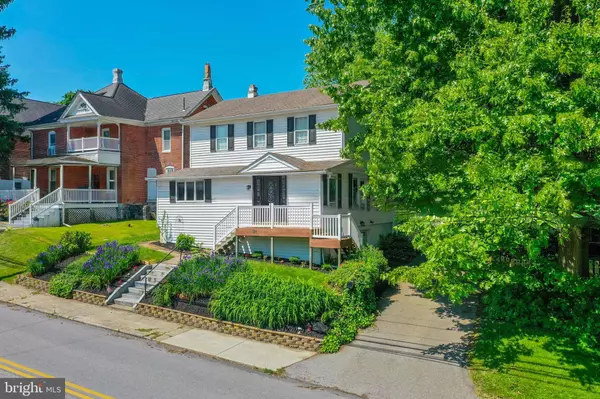 310 PROSPECT AVE, West Grove, PA 19390