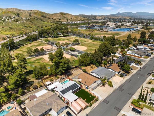 8326 Rumson Dr, Santee, CA 92071