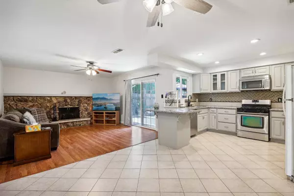 7828 Pomeroy WAY, Citrus Heights, CA 95610