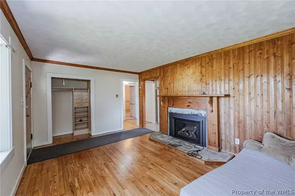 1265 Moorefield RD, West Point, VA 23181