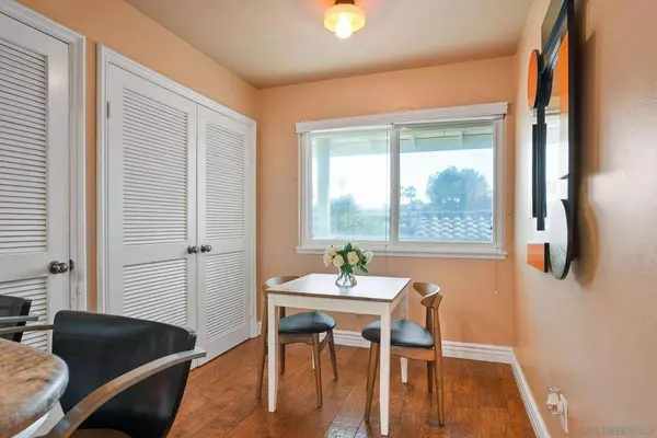 10 Kingston Court, Coronado, CA 92118