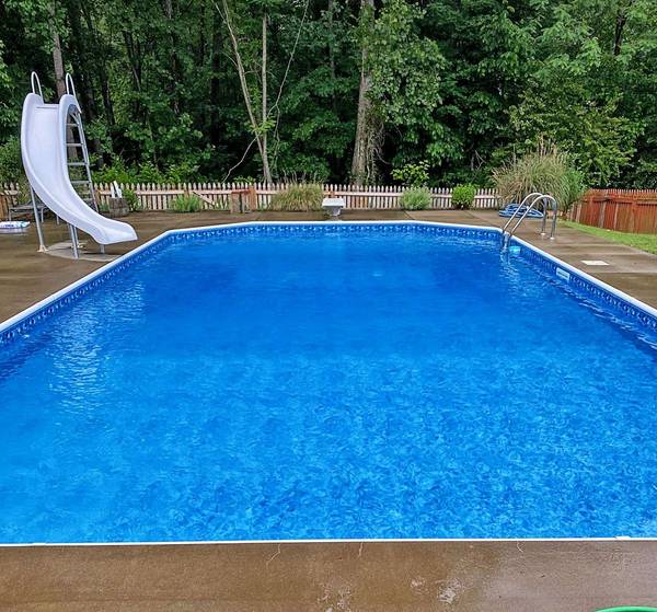 363 Wells Ct, Clarksville, TN 37043