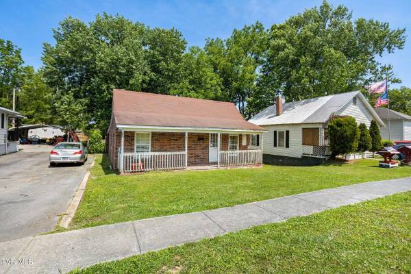 504 Hamilton ST, Johnson City, TN 37604