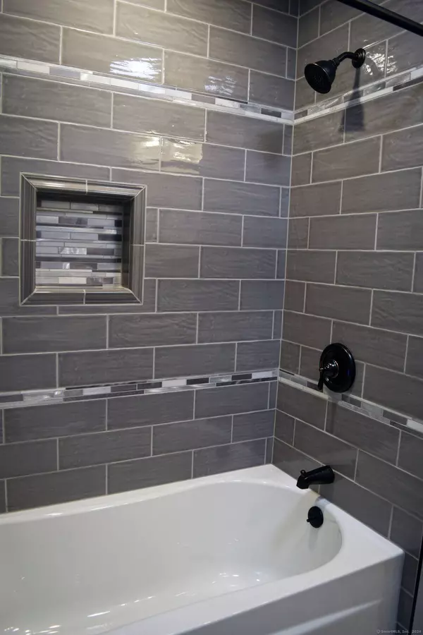 142 Silver Hill Road, Ansonia, CT 06401