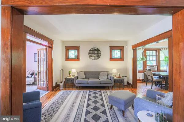 3804 E NORTHERN PKWY, Baltimore, MD 21206