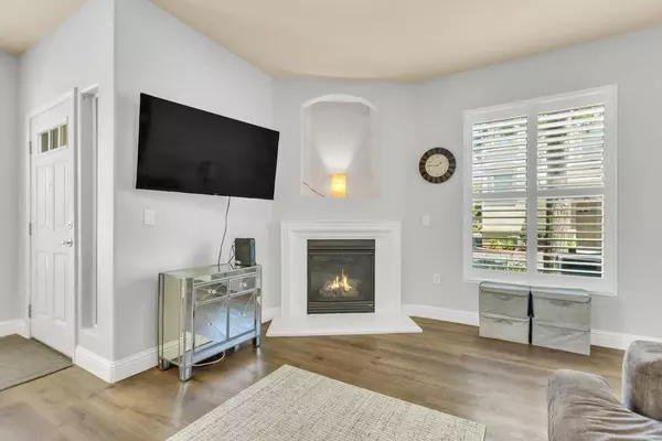 5424 Tares CIR, Elk Grove, CA 95757