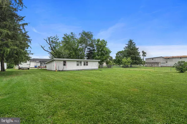 6617 SHAWNEE RD, Milford, DE 19963