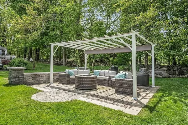 153 Collins Dr, Marlborough, MA 01752