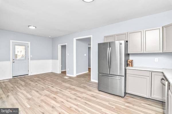 711 E GROVE ST, Delmar, DE 19940