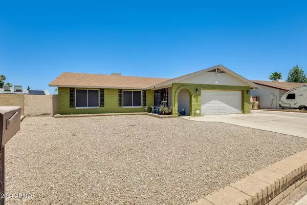 5022 W VOGEL Avenue, Glendale, AZ 85302