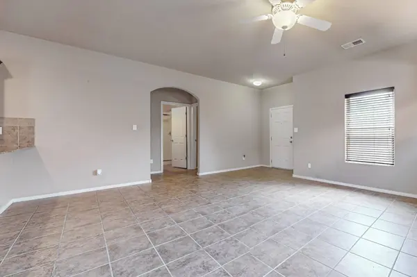 841 Palo Duro DR, Bernalillo, NM 87004