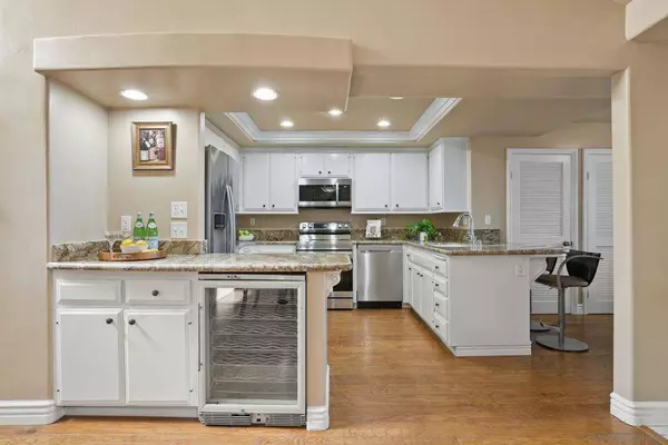 10 Kingston Court, Coronado, CA 92118