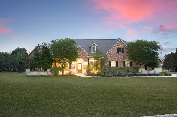 10807 ZEDERNHOLZ RUN, New Braunfels, TX 78132-2795