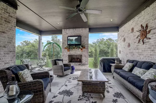 2646 Sanford Rd, Nolensville, TN 37135