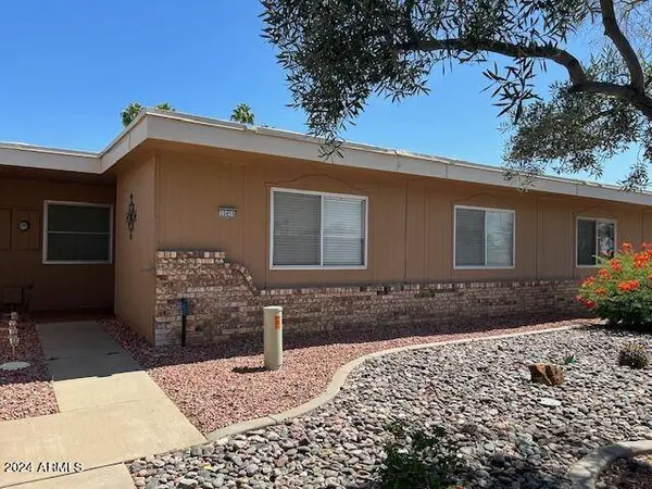 10856 W BUCCANEER Drive, Sun City, AZ 85351