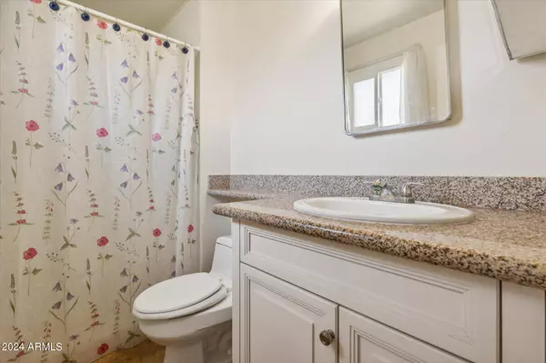 1707 W SURREY Avenue, Phoenix, AZ 85029