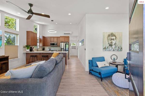 1717/1721 E Lakeside Ave, Coeur d'Alene, ID 83814