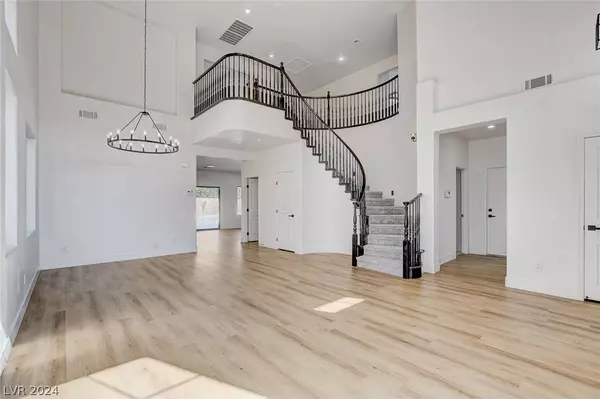 6151 Bunker Commons Court, Las Vegas, NV 89108